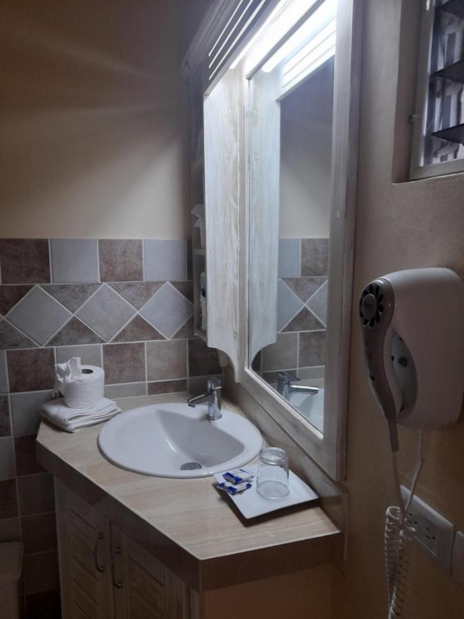 Guest House My Way لاس تاريناس المظهر الخارجي الصورة